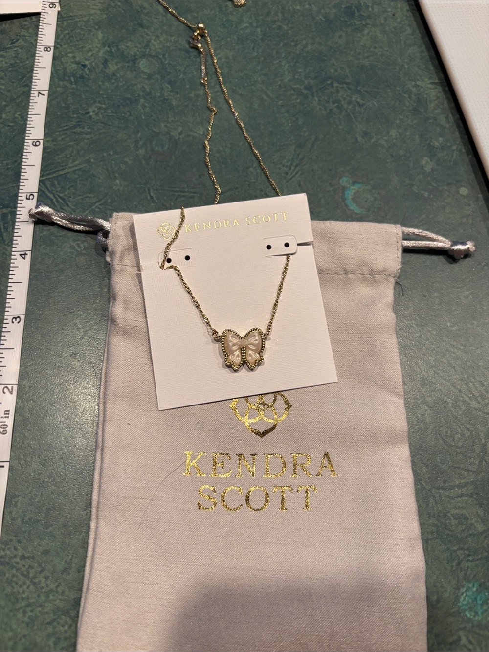 Brand new Kendra’s got gold, plated bow necklace